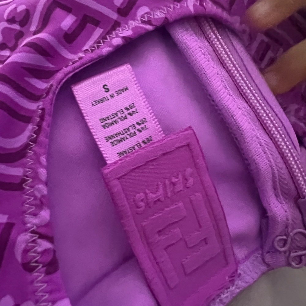Fendi x Skims romper jumpsuit in pink USA medium - Picture 11 of 12